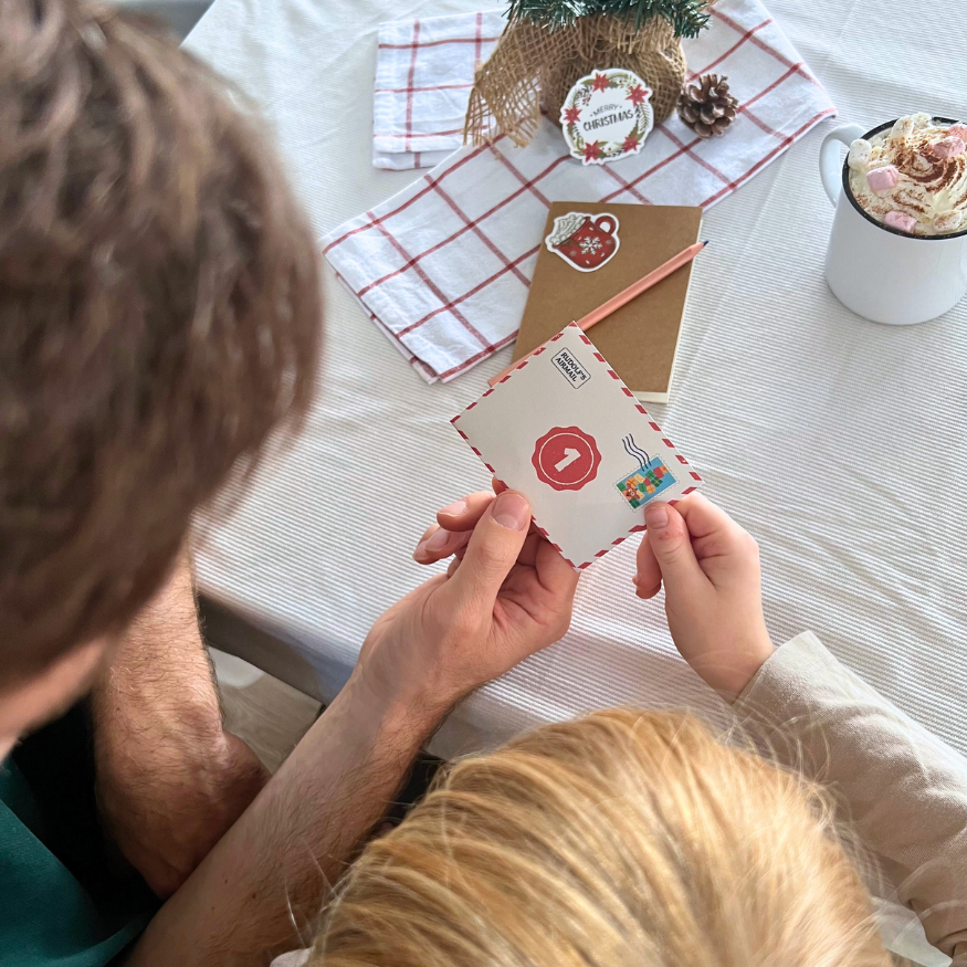 Le 1er Calendrier de l'Avent Famillial - PRÉCOMMANDE